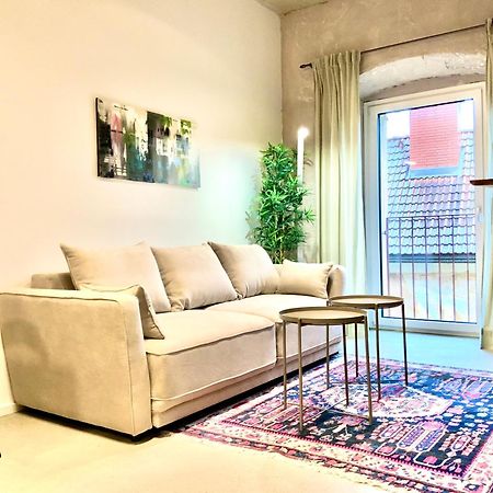 Waterfront - Urbane Eleganz Am Bachufer Apartment Филах Екстериор снимка