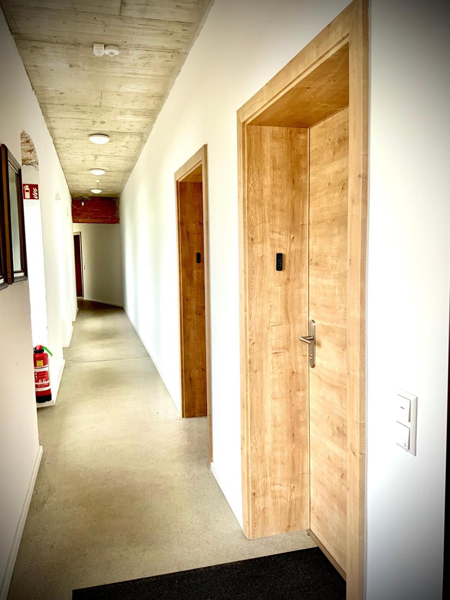 Waterfront - Urbane Eleganz Am Bachufer Apartment Филах Екстериор снимка