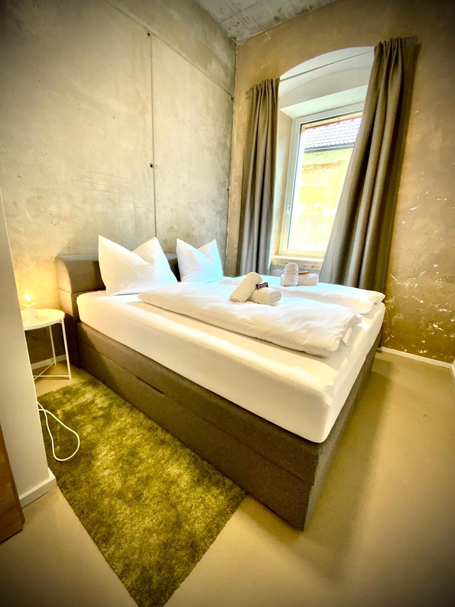 Waterfront - Urbane Eleganz Am Bachufer Apartment Филах Екстериор снимка