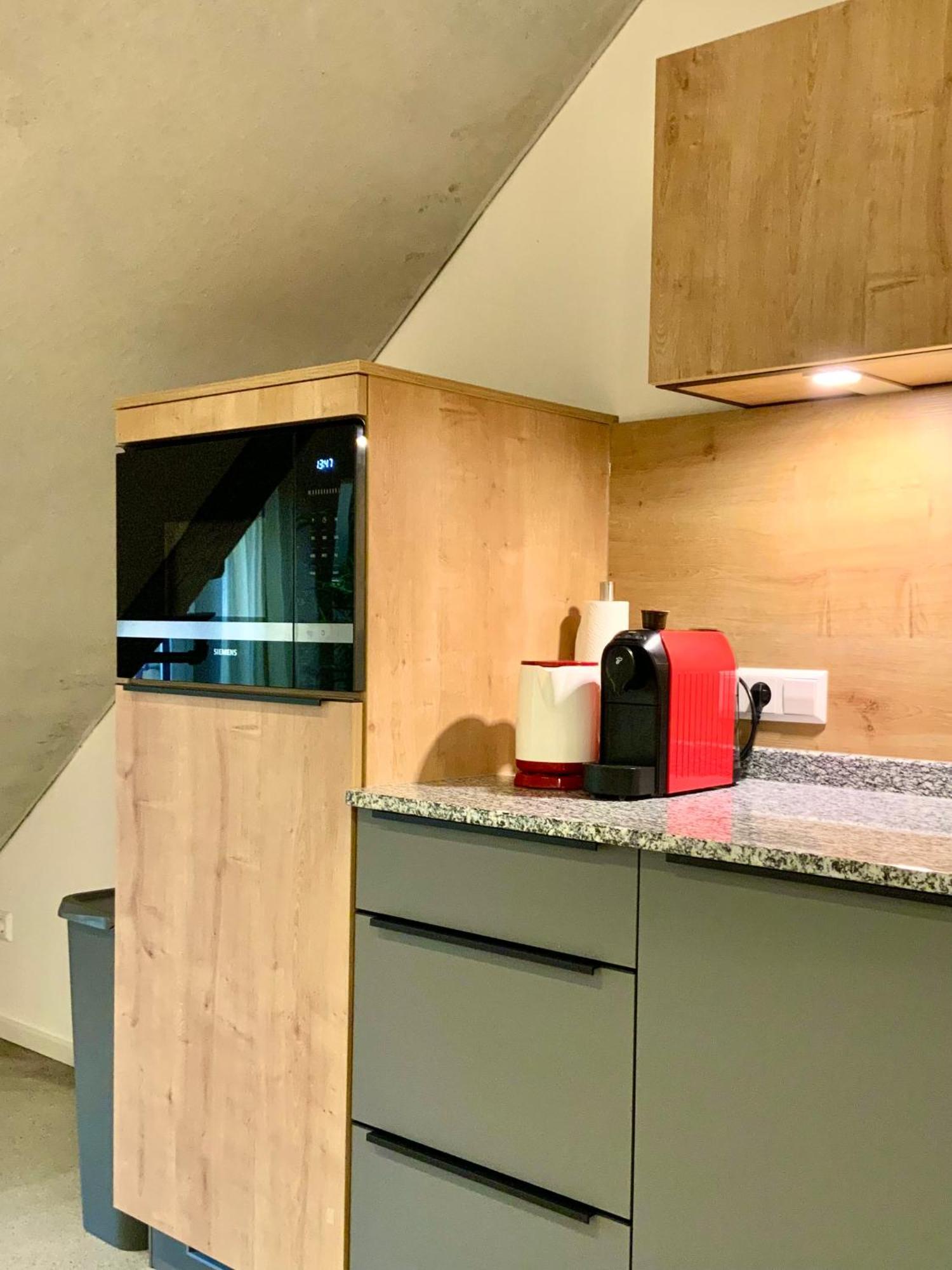 Waterfront - Urbane Eleganz Am Bachufer Apartment Филах Екстериор снимка