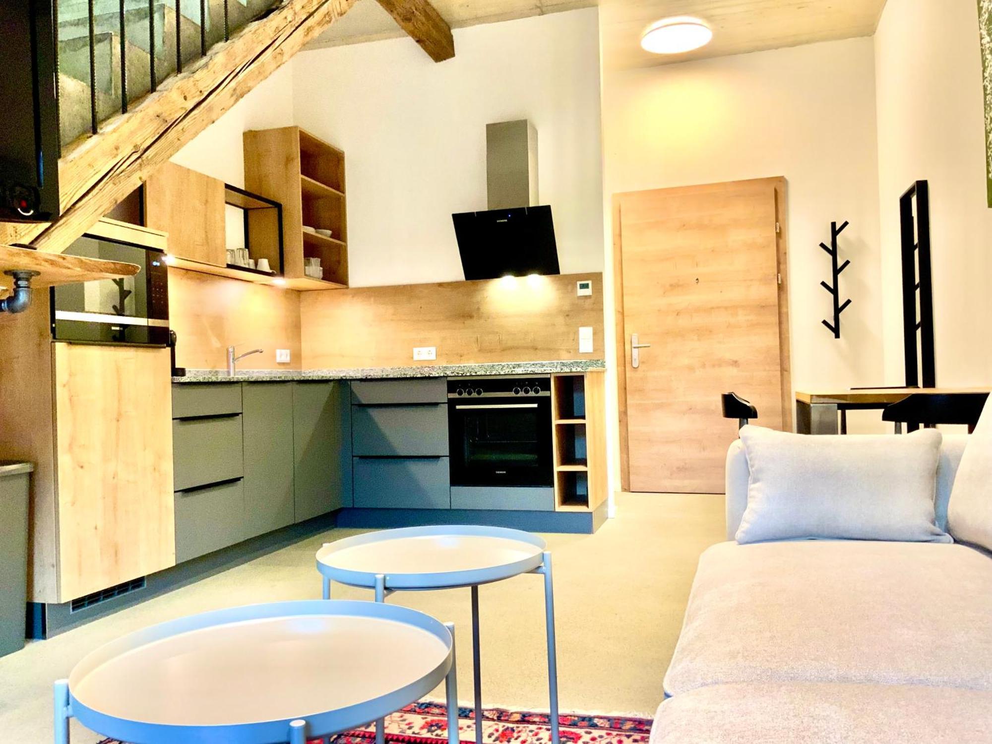 Waterfront - Urbane Eleganz Am Bachufer Apartment Филах Екстериор снимка